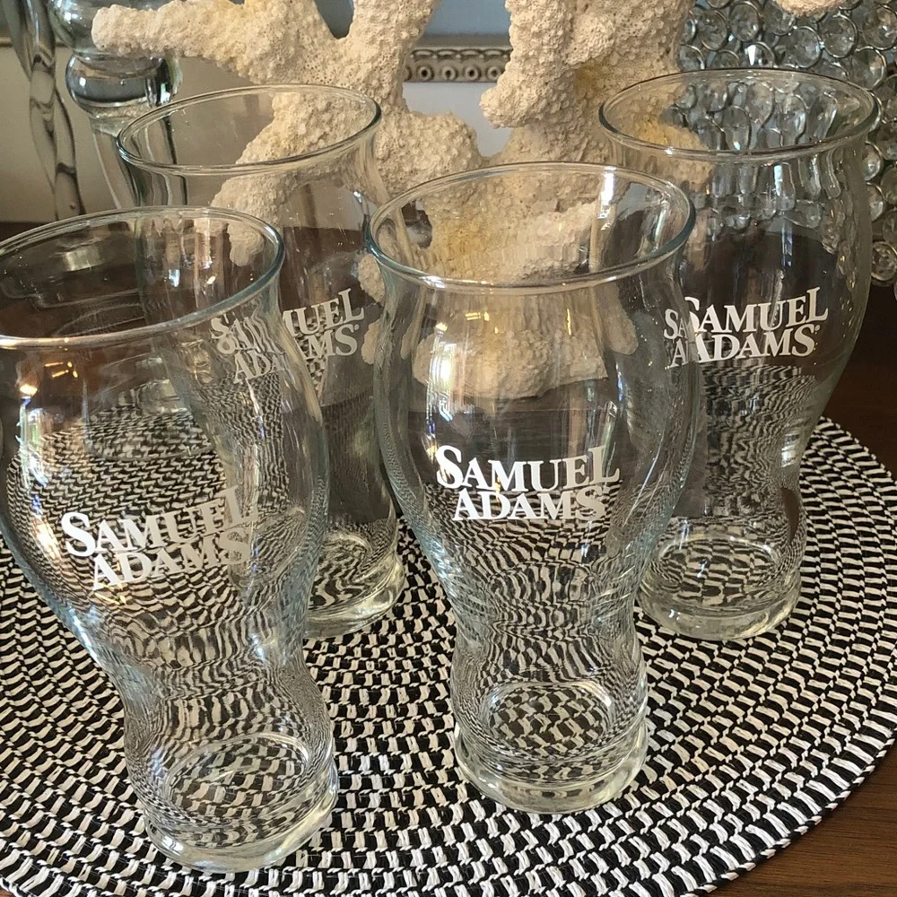 NWOT Set of 4 Samuel Adams Pint Glasses